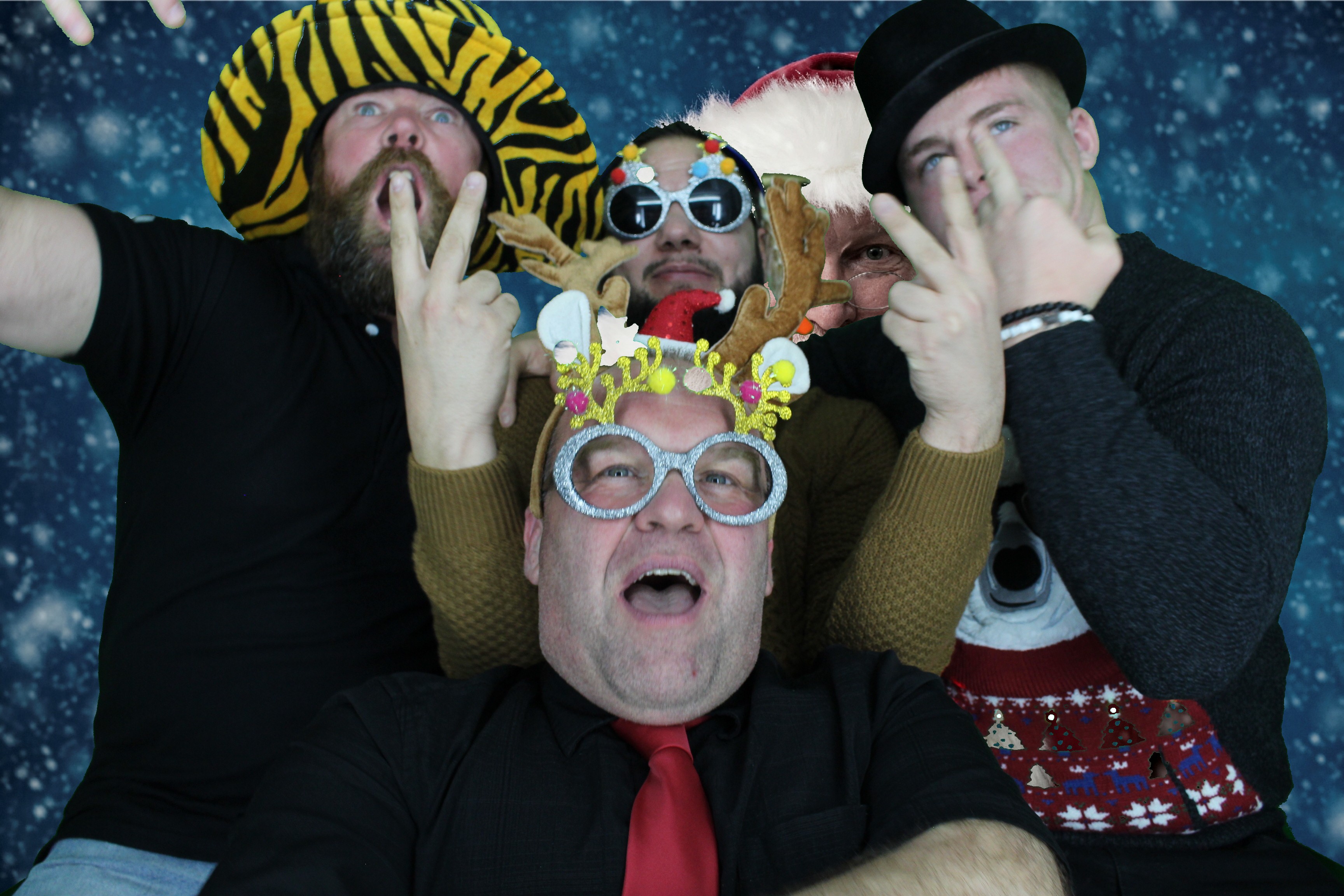 Aster Christmas Party  | View more photos from the event at gallery.myphotoboothexperience.co.uk/u/MyPhotoBoothExperienceLtd/Aster-Christmas-Party